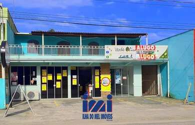 Imagem: O depósito possui 4 Vagas na garagem, 446m² de Área e está