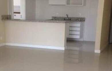 Imagem: O apartamento possui 2 Dormitórios, 2 Banheiros, 2 Vagas na