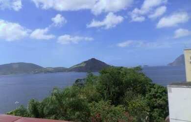 Imagem: O apartamento na cobertura possui 4 Dormitórios, 2 Banheiros