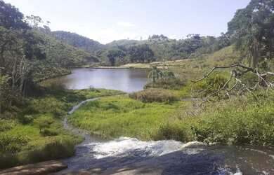 Imagem: O terreno possui 1.000m² de Área e está localizado em São