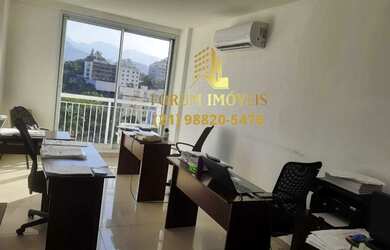 Imagem: O depósito possui 1 Vaga na garagem, 27m² de Área e está