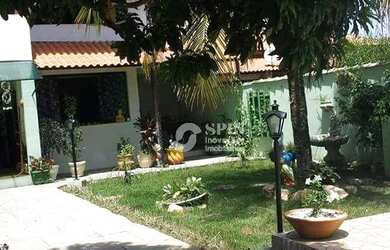 Imagem: A casa em condomínio possui 5 Dormitórios, 4 Banheiros, 4