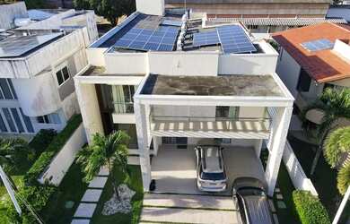 Imagem: A casa em condomínio possui 5 Dormitórios, 5 Banheiros, 3