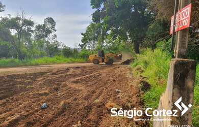 Imagem: O terreno possui 360m² de Área, Imóvel novo e está localizado