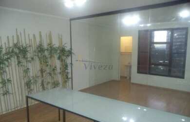 Imagem: O depósito possui 1 Vaga na garagem e 46m² de Área e está