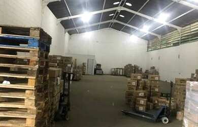 Imagem 1: Galpão/Depósito/Armazém para aluguel e venda com 1250 metros quadrados