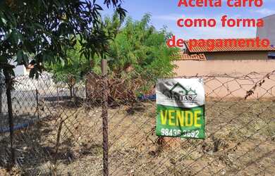 Imagem: O terreno possui 327m² de Área e está localizado em Parque