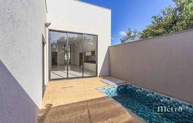 Imagem: A casa em condomínio possui 3 Dormitórios, 4 Banheiros e 147m²