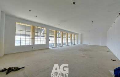 Imagem: O depósito possui 175m² de Área e está localizado em Centro