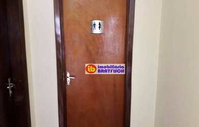 Imagem 6: Sala Ampla, Estuda e Aceita Permuta por Chácara ou Carro., por R$ 110.000...