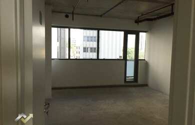 Imagem: O depósito possui 1 Vaga na garagem e 38m² de Área e está