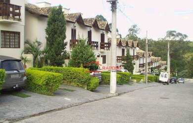 Imagem: A casa em condomínio possui 2 Dormitórios, 1 Banheiro, 2 Vagas