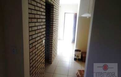 Imagem 2: Apartamento com 2 dormitórios à venda, 75 m² por R$ 195.000 - Portal...