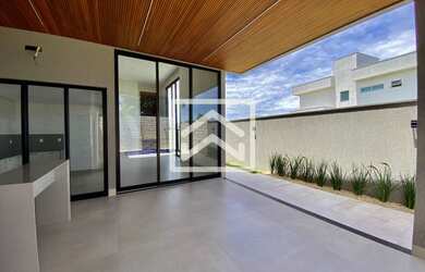 Imagem 2: UMA DAS CASAS MAIS BELAS DO PORTAL DO SOL GREEN