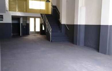 Imagem: O depósito à venda possui 546m² de Área e Imóvel novo e