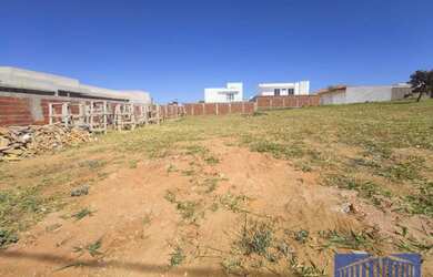 Imagem: O terreno possui 504m² de Área, Vista para o mar e está