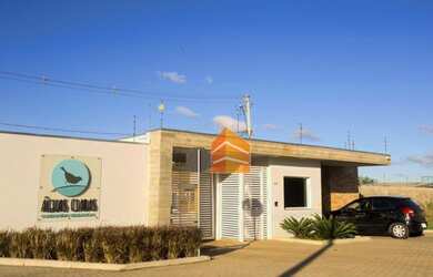 Imagem: O terreno possui 136m² de Área e está localizado em Parque