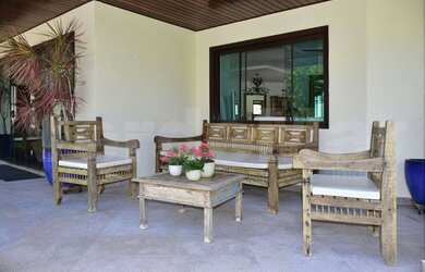 Imagem 10: Casa de esquina a venda no Jardim Acapulco em Guarujá