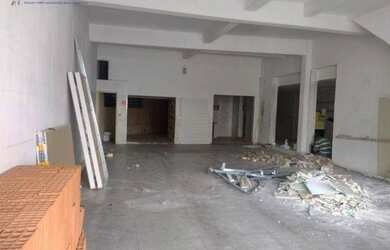 Imagem: O depósito possui 140m² de Área e está localizado em Jardim