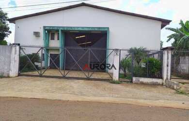 Imagem: O depósito possui 3 Vagas na garagem, 1.200m² de Área e