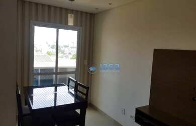 Imagem: O apartamento possui 2 Dormitórios, 1 Banheiro, 2 Vagas na