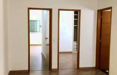 Imagem: A casa para alugar possui 1 Dormitório, 3 Banheiros, 1 Vaga