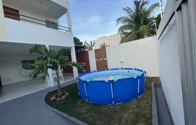 Imagem: A casa possui 4 Dormitórios, 4 Banheiros, 3 Vagas na garagem