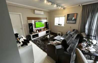 Imagem: O apartamento possui 3 Dormitórios, 3 Banheiros, 2 Vagas na