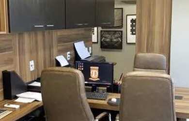 Imagem: O depósito possui 1 Vaga na garagem, 31m² de Área e está