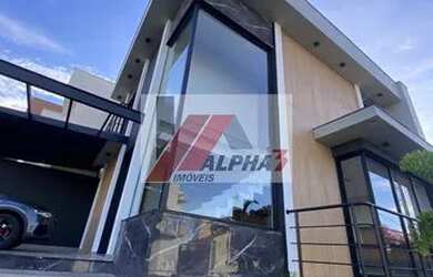 Imagem: A casa em condomínio possui 3 Dormitórios, 3 Banheiros, 2