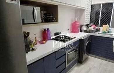 Imagem: O apartamento possui 2 Dormitórios, 1 Banheiro, 1 Vaga na garagem