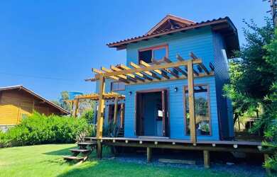 Imagem: A casa possui 2 Dormitórios, 2 Banheiros, 110m² de Área e