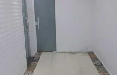 Imagem: O depósito possui 20m² de Área e está localizado em Centro