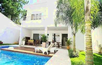 Imagem: A casa em condomínio possui 4 Dormitórios, 5 Banheiros, 4