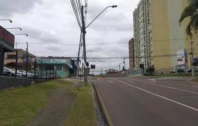 Imagem: O terreno possui 880m² de Área e está localizado em Portão