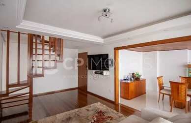 Imagem: O apartamento na cobertura possui 4 Dormitórios, 2 Banheiros