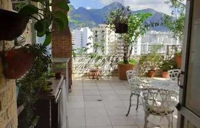 Imagem: O apartamento possui 4 Dormitórios, 3 Banheiros, 2 Vagas na