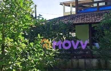 Imagem: A casa possui 3 Dormitórios, 2 Banheiros, 5 Vagas na garagem