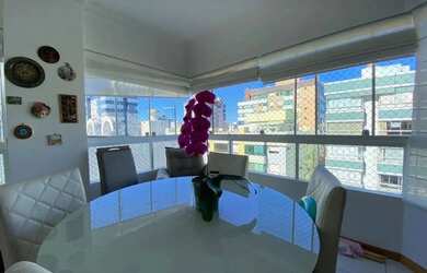 Imagem 4: Apto 03 quartos, suíte, +150m², mobiliado, leste/norte, box para carro. Sacada de frente.