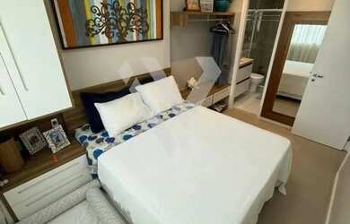 Imagem: O apartamento possui 2 Dormitórios, 2 Banheiros, 1 Vaga na