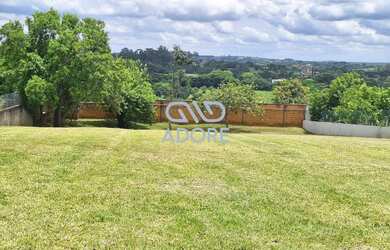 Imagem: O terreno possui 1.300m² de Área e está localizado em Buru