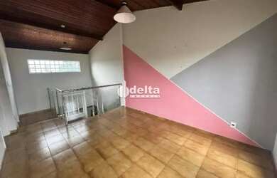 Imagem 8: Casa disponível para locação no bairro Morada da Colina em Uberlândia-MG
