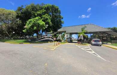 Imagem: A casa possui 5 Dormitórios, 1 Banheiro, 276-0m² de Área