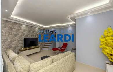 Imagem: A casa à venda possui 4 Dormitórios, 3 Banheiros, 3 Vagas