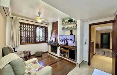 Imagem 16: Lindíssima casa alto padrão no Bairro Nossa Senhora de Lourdes, vendida de Porte