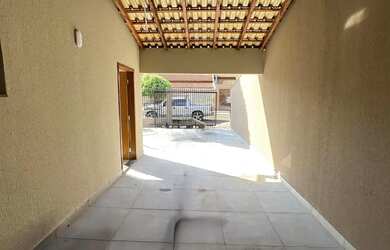 Imagem 3: Casa para alugar no Jardim Itapoá com 3 quartos na Região Norte de Londrina