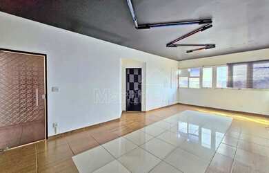 Imagem: O depósito para alugar possui 34m² de Área e está localizado