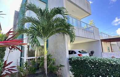 Imagem: A casa em condomínio possui 5 Dormitórios, 5 Banheiros, 2