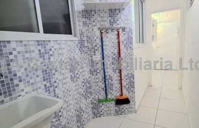 Imagem 7: Amplo Apto. 90m² 3 Dorms Sala c/ dois ambiente Área de serviço 2 Banheiros...