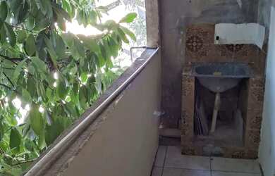 Imagem: A casa possui 1 Dormitório, 1 Banheiro e está localizado